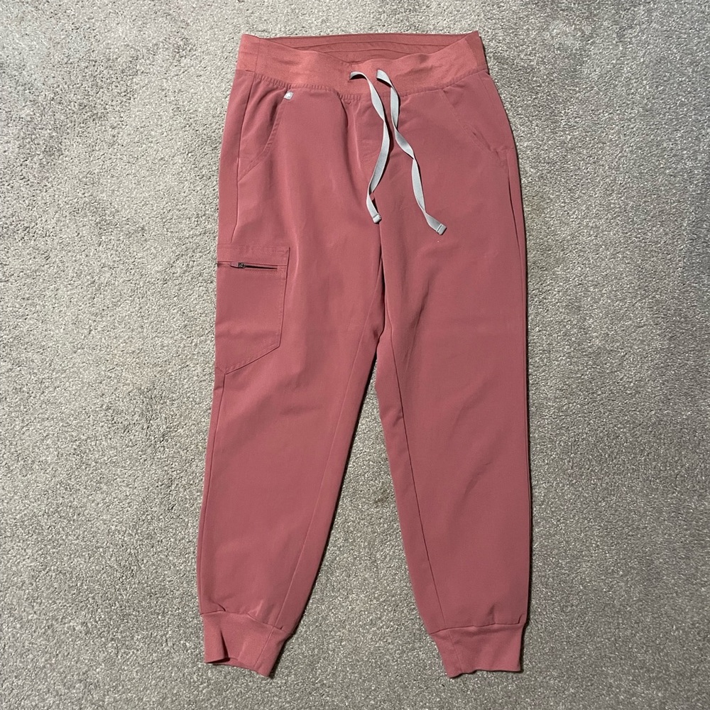 FIGS Zamora Jogger Scrub Pants | S Petite | Mauve